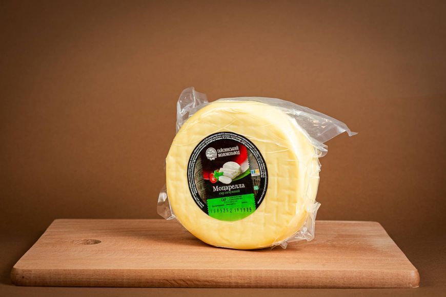 Сир Моцарела 45% жиру 666 фото