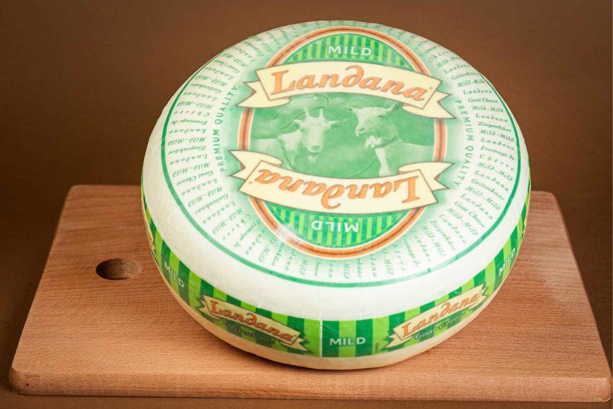 Сыр козий молодой "Goat Mild Landana" круг 788 фото